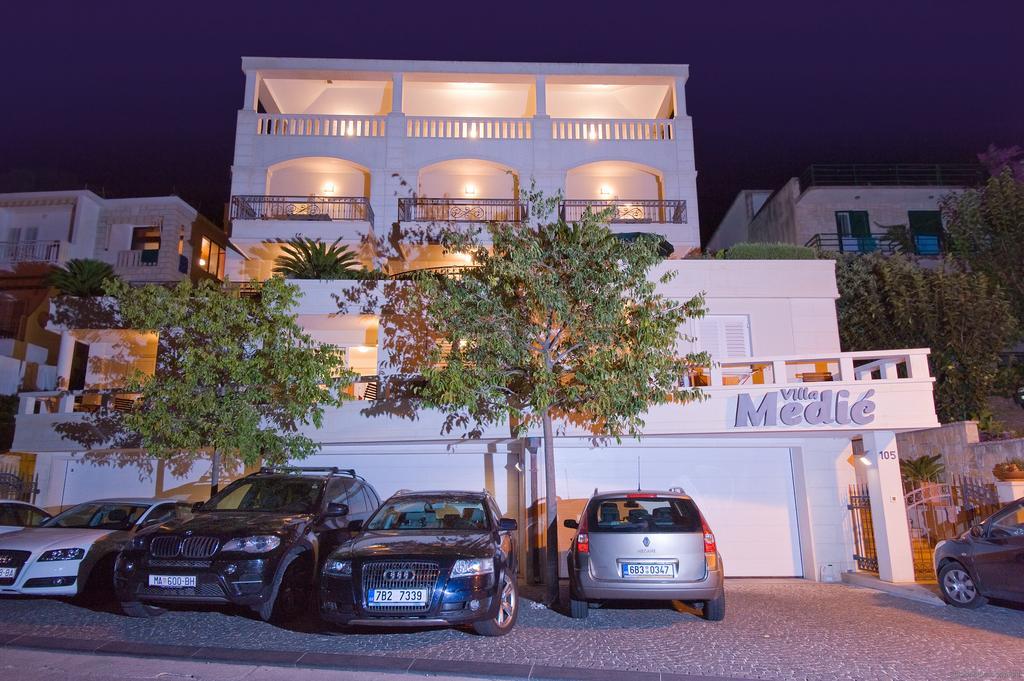 Apartments Villa Medic Brela Eksteriør bilde